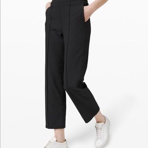 Lululemon urban strides SHR pant 25”